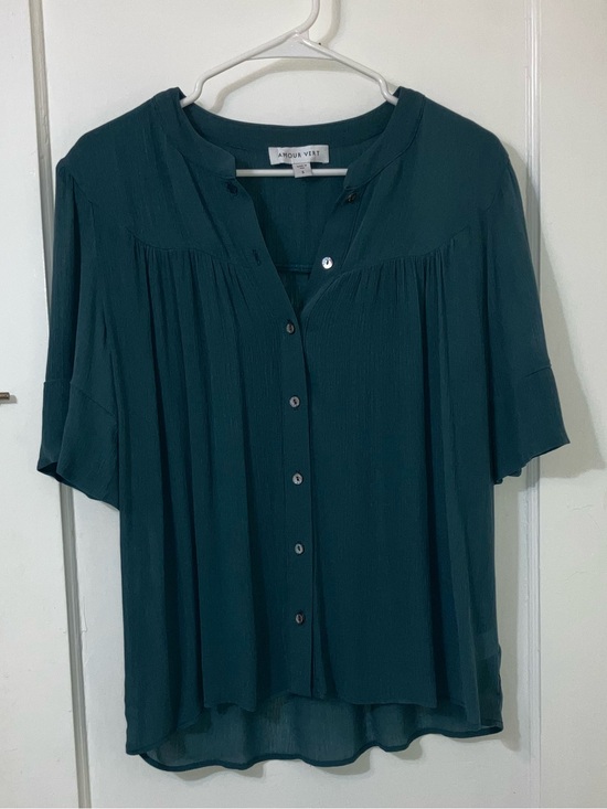 Amour Vert Tops - Amour Vert Carrington Blouse, Jade, size small